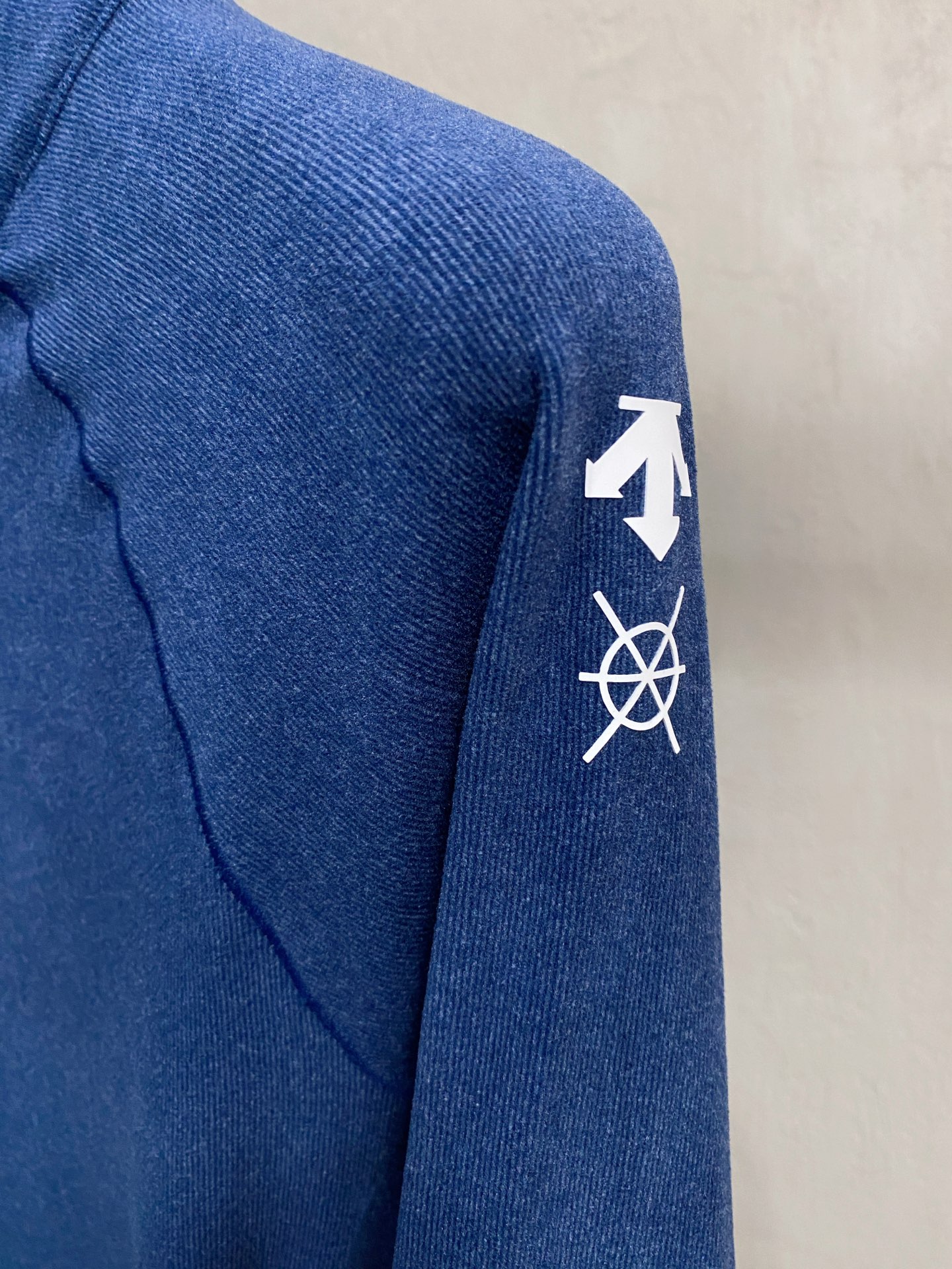 Descente Hoodie S-m-xl