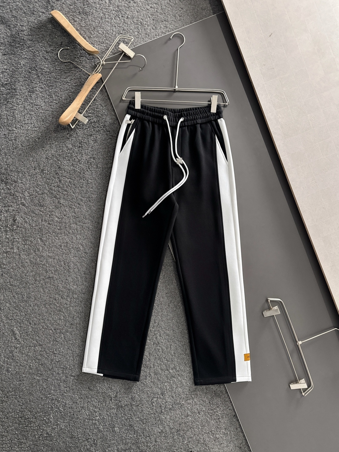 Louis Vuitton Basic Clothing M-xl