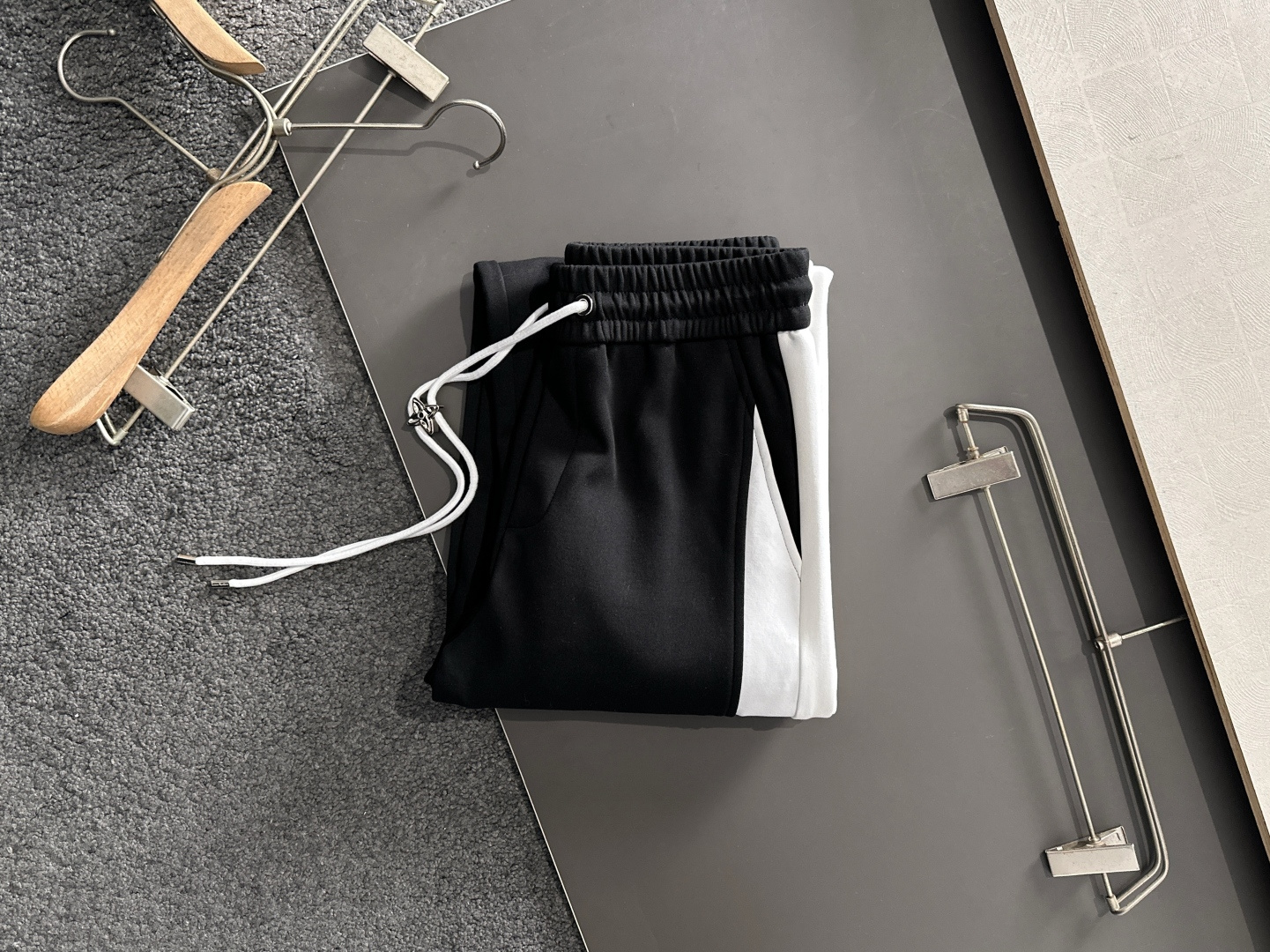 Louis Vuitton Basic Clothing M-xl