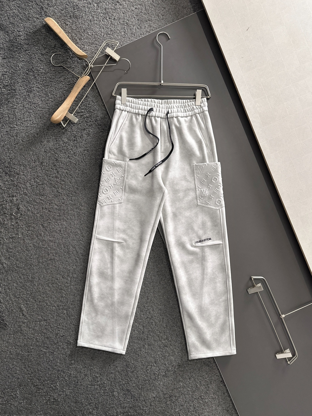 Louis Vuitton Basic Clothing M-xl