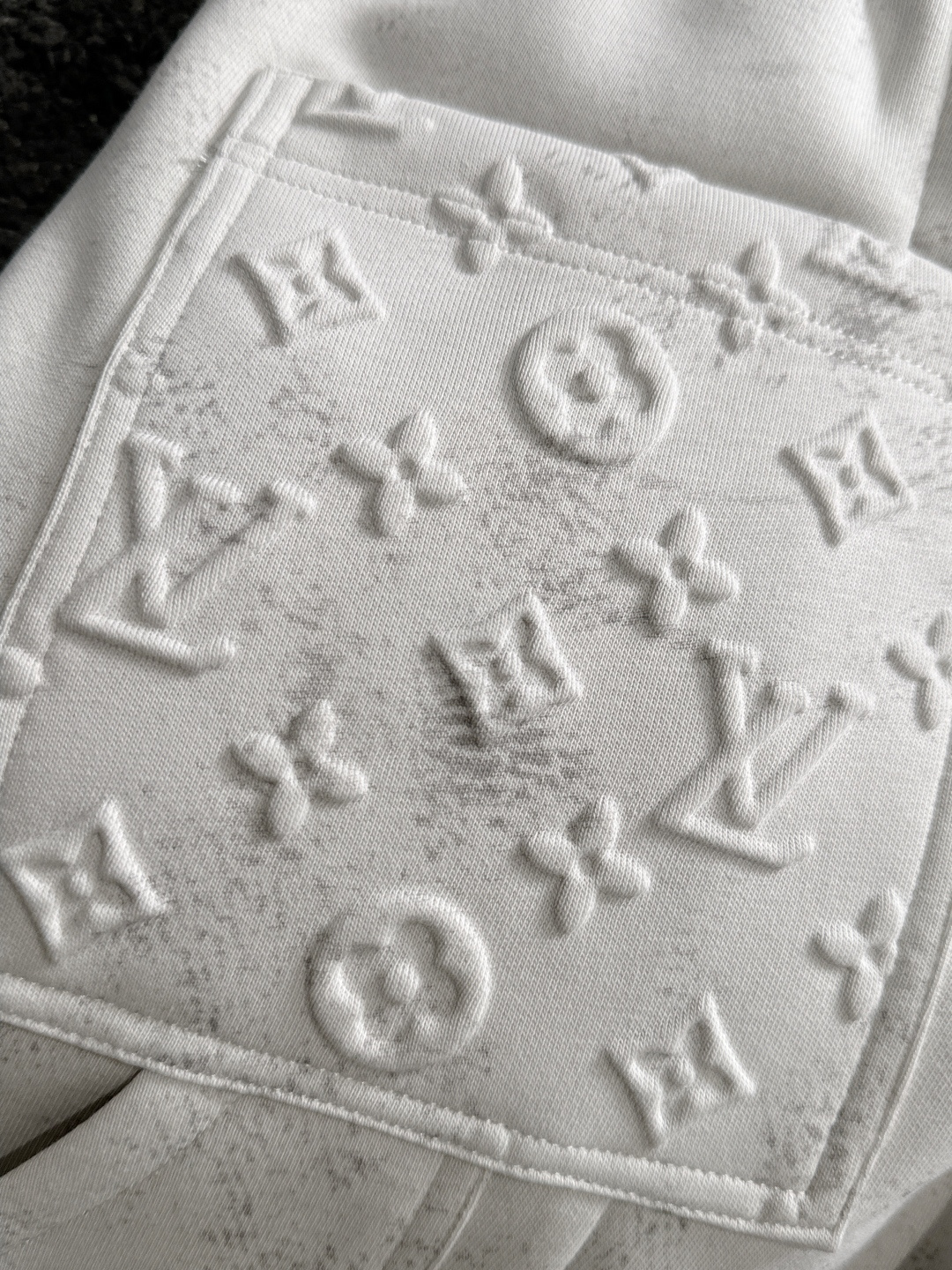 Louis Vuitton Basic Clothing M-xl