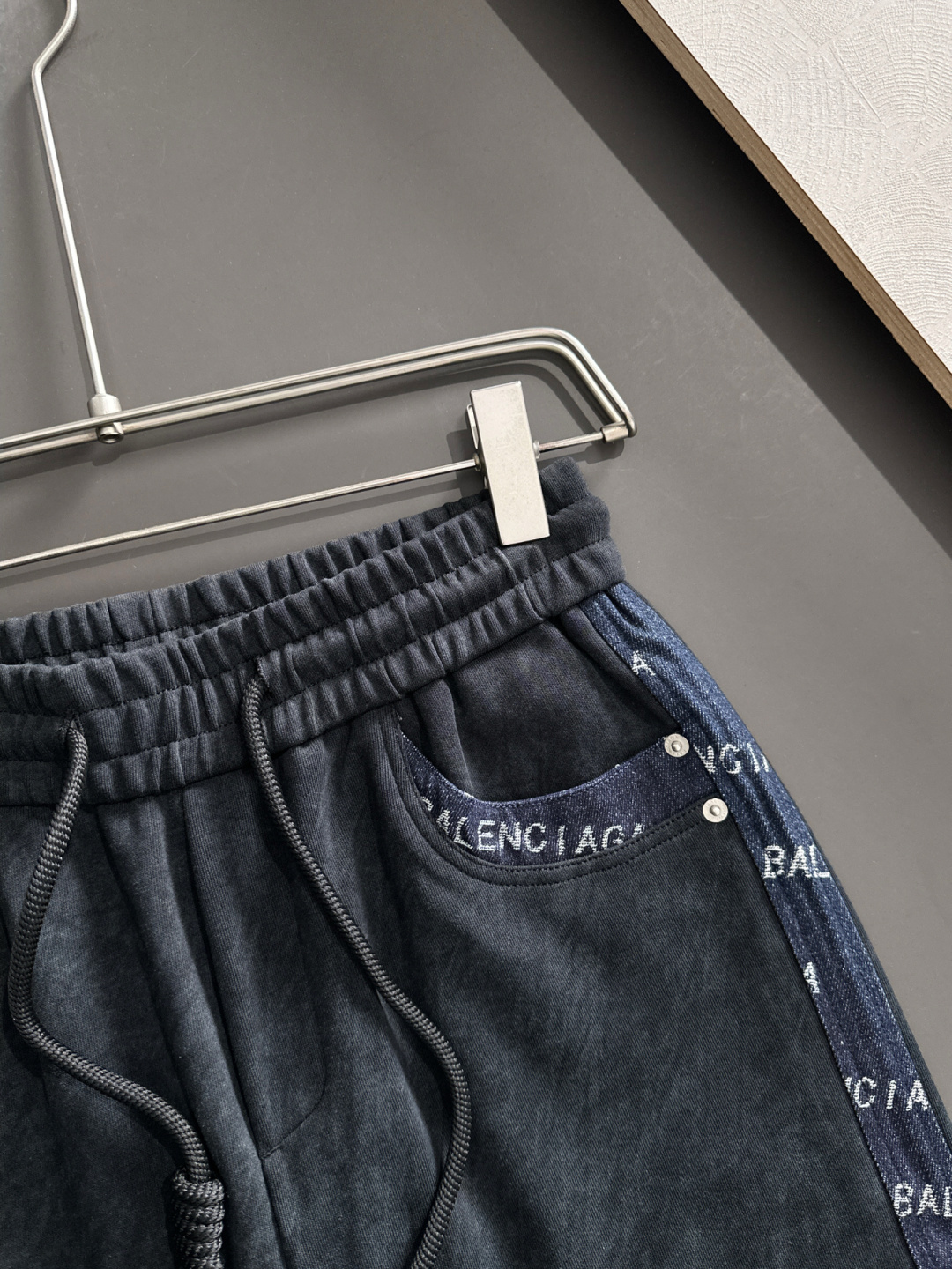 Balenciaga Basic Clothing M-l-xl