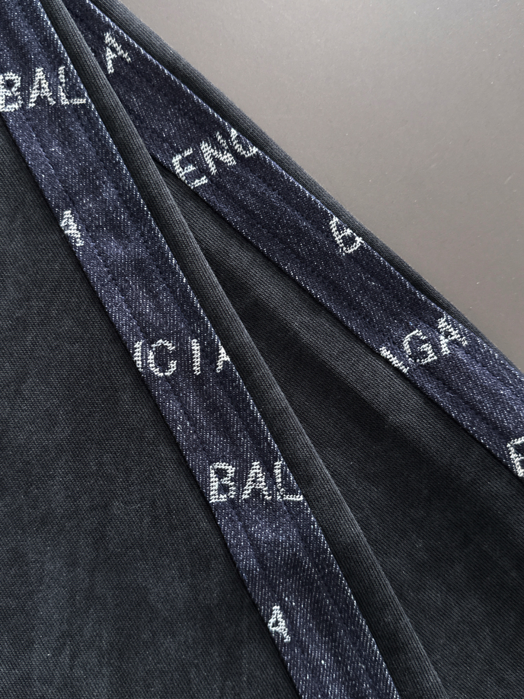 Balenciaga Basic Clothing M-l-xl