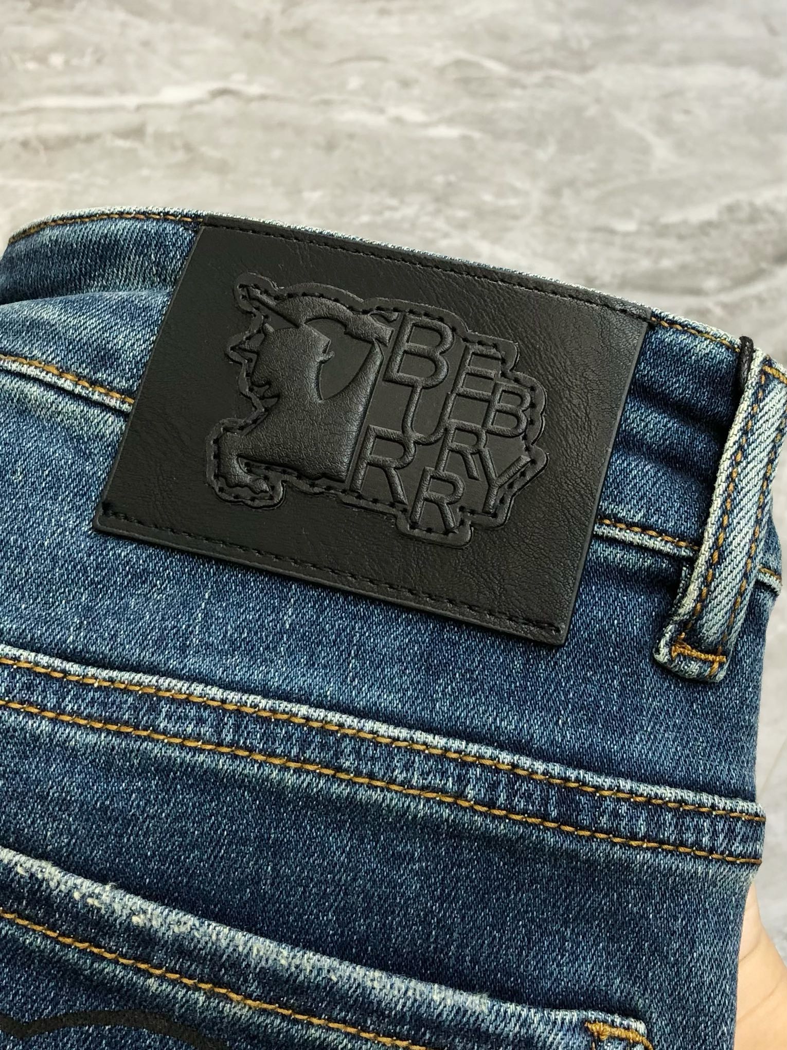 Burberry Male Jeans Cotton Slim Fit L