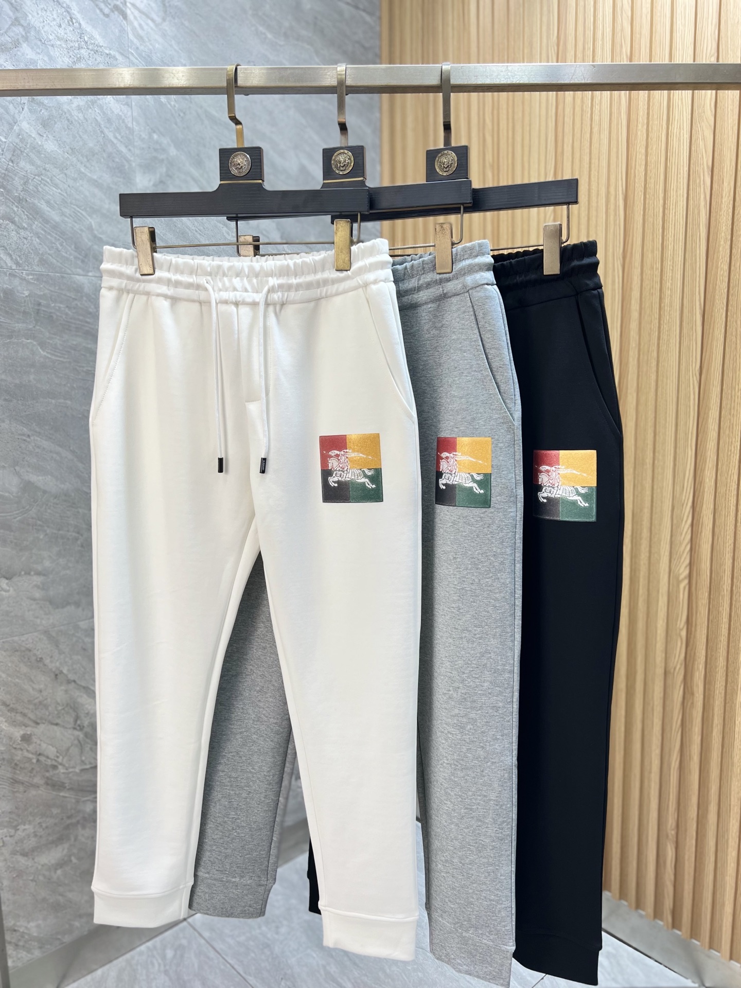 Burberry Basic Clothing M-l-xxxl-175140