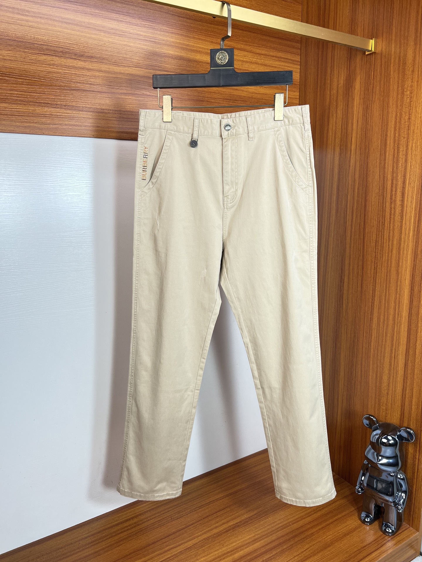 Burberry Basic Clothing 175140-32