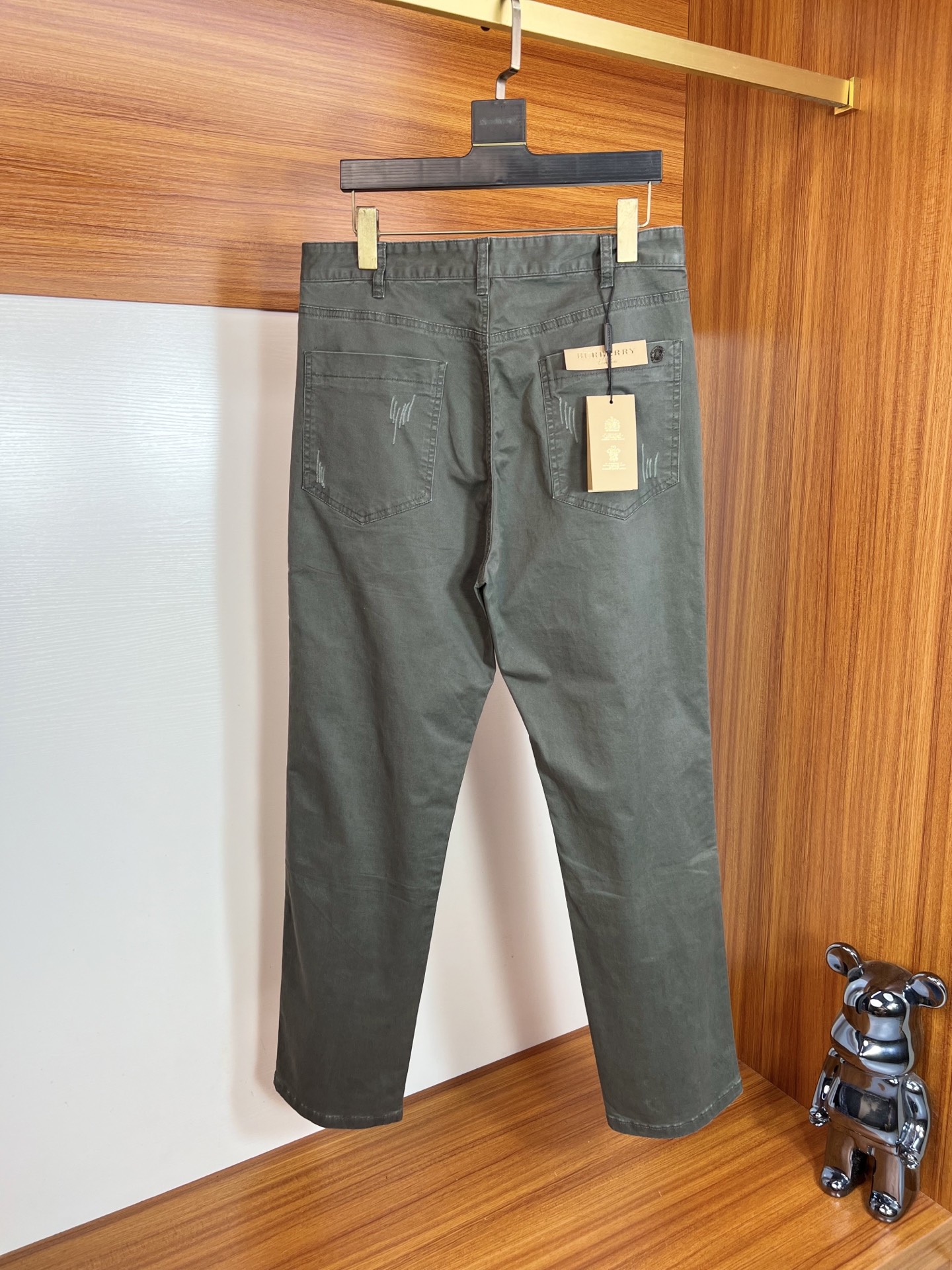 Burberry Basic Clothing 175140-32