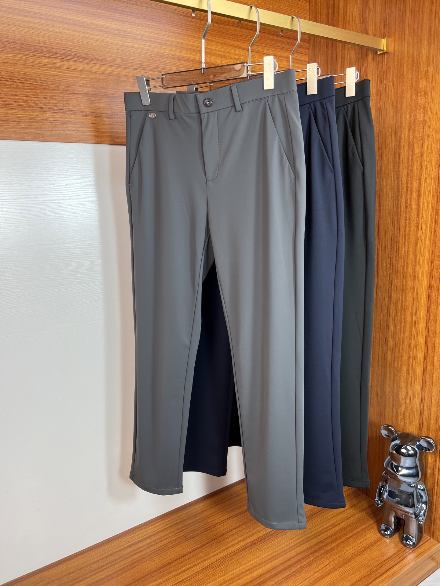 Burberry Basic Clothing 175140-32