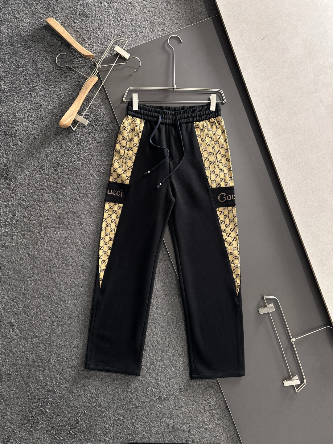 Gucci Basic Clothing M-xl