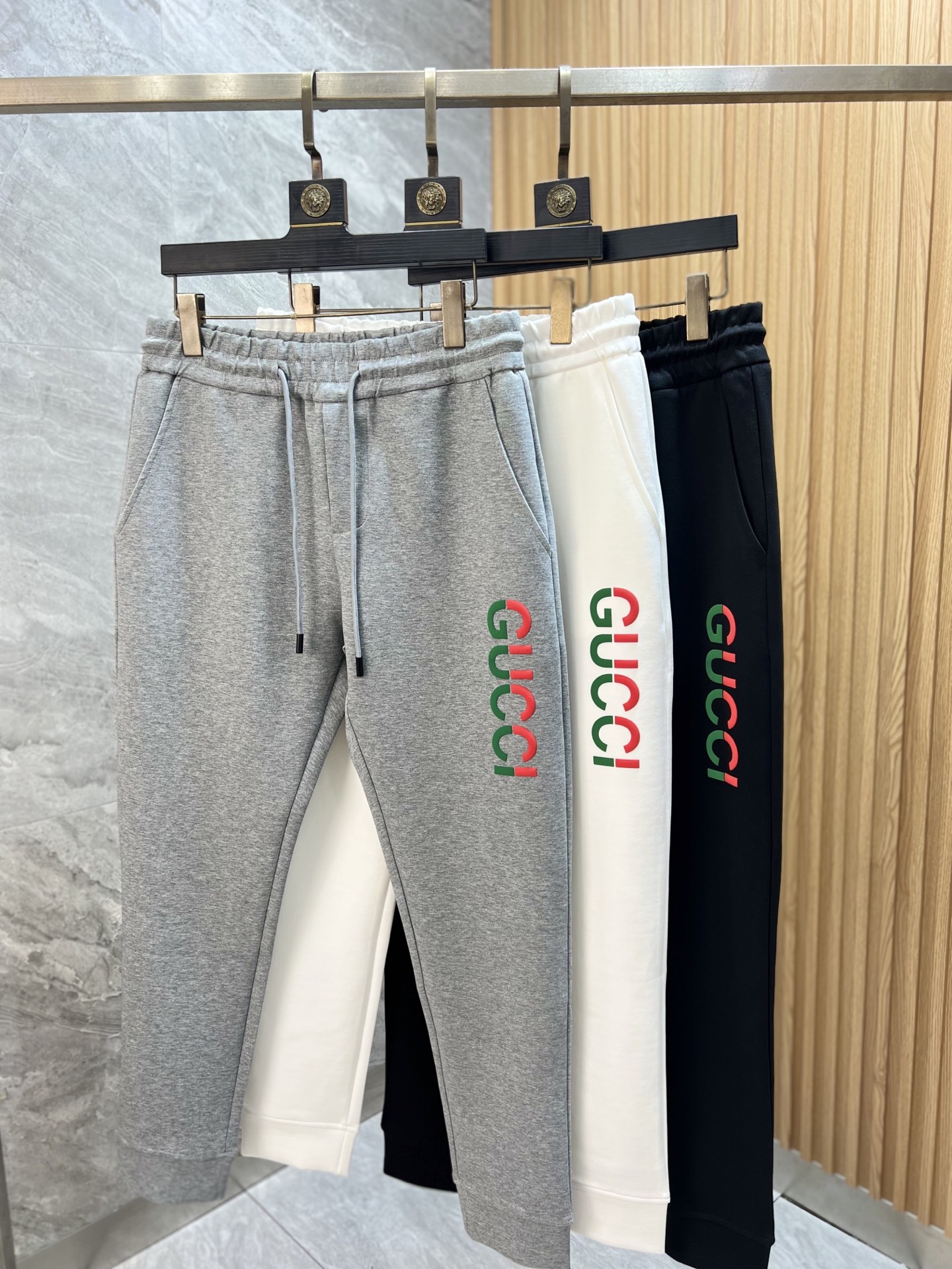 Gucci Basic Clothing M-l-xxxl-175140