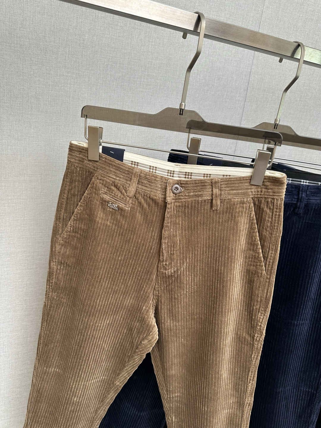 Louis Vuitton Basic Clothing L