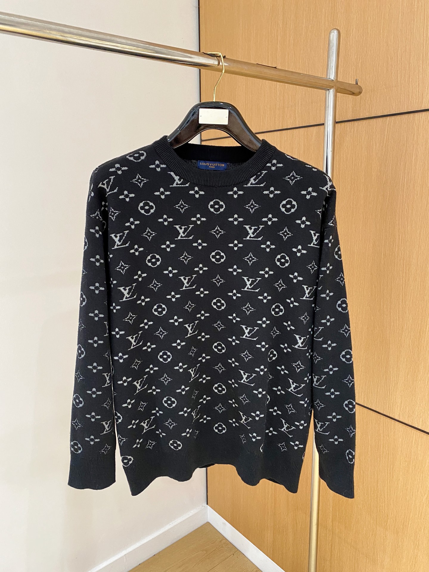 Louis Vuitton Basic Clothing Wool M-l-xl