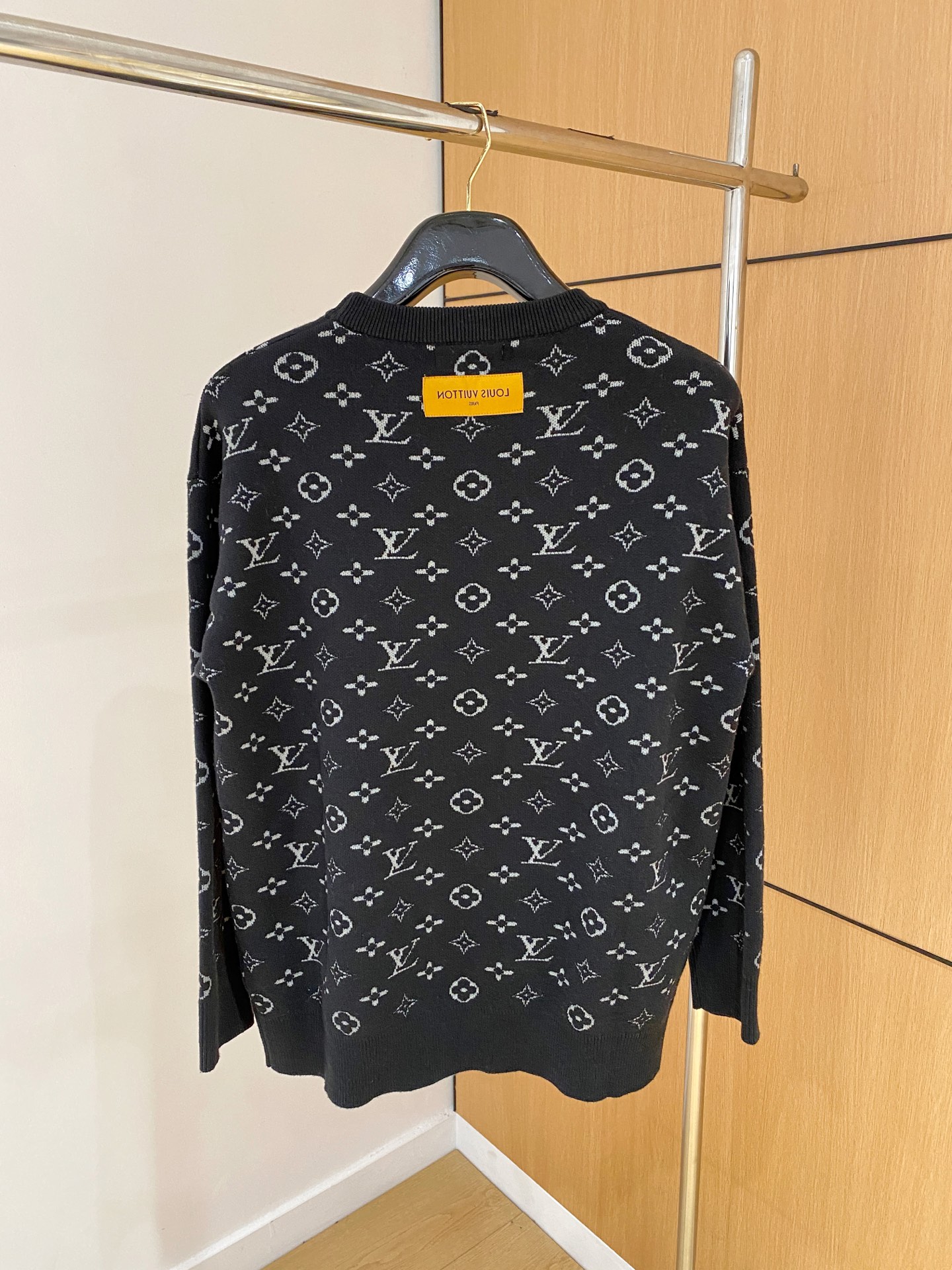Louis Vuitton Basic Clothing Wool M-l-xl
