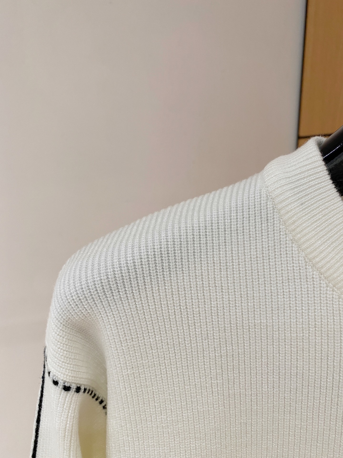 Louis Vuitton Basic Clothing Wool M-l-xl