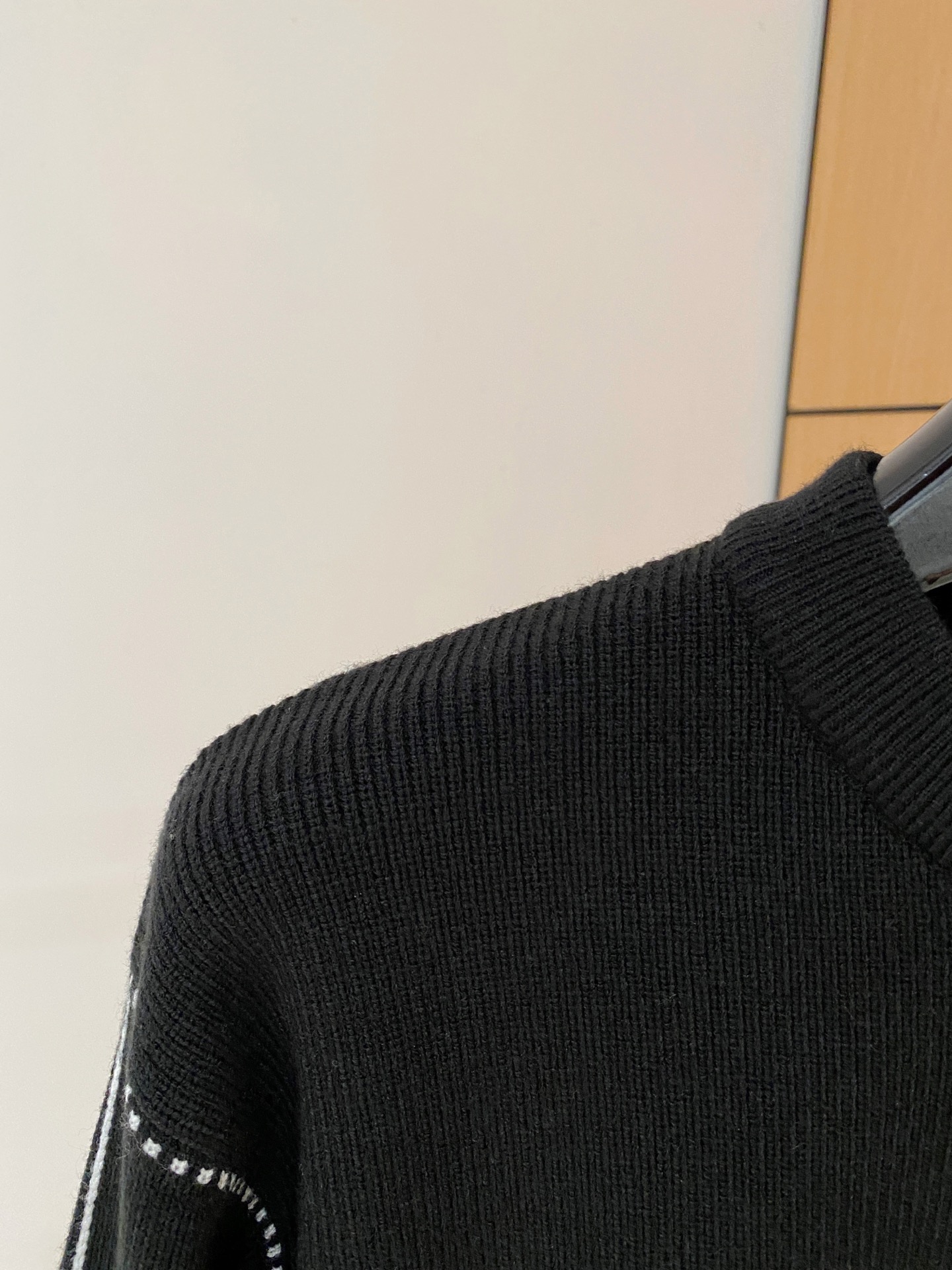 Louis Vuitton Basic Clothing Wool M-l-xl