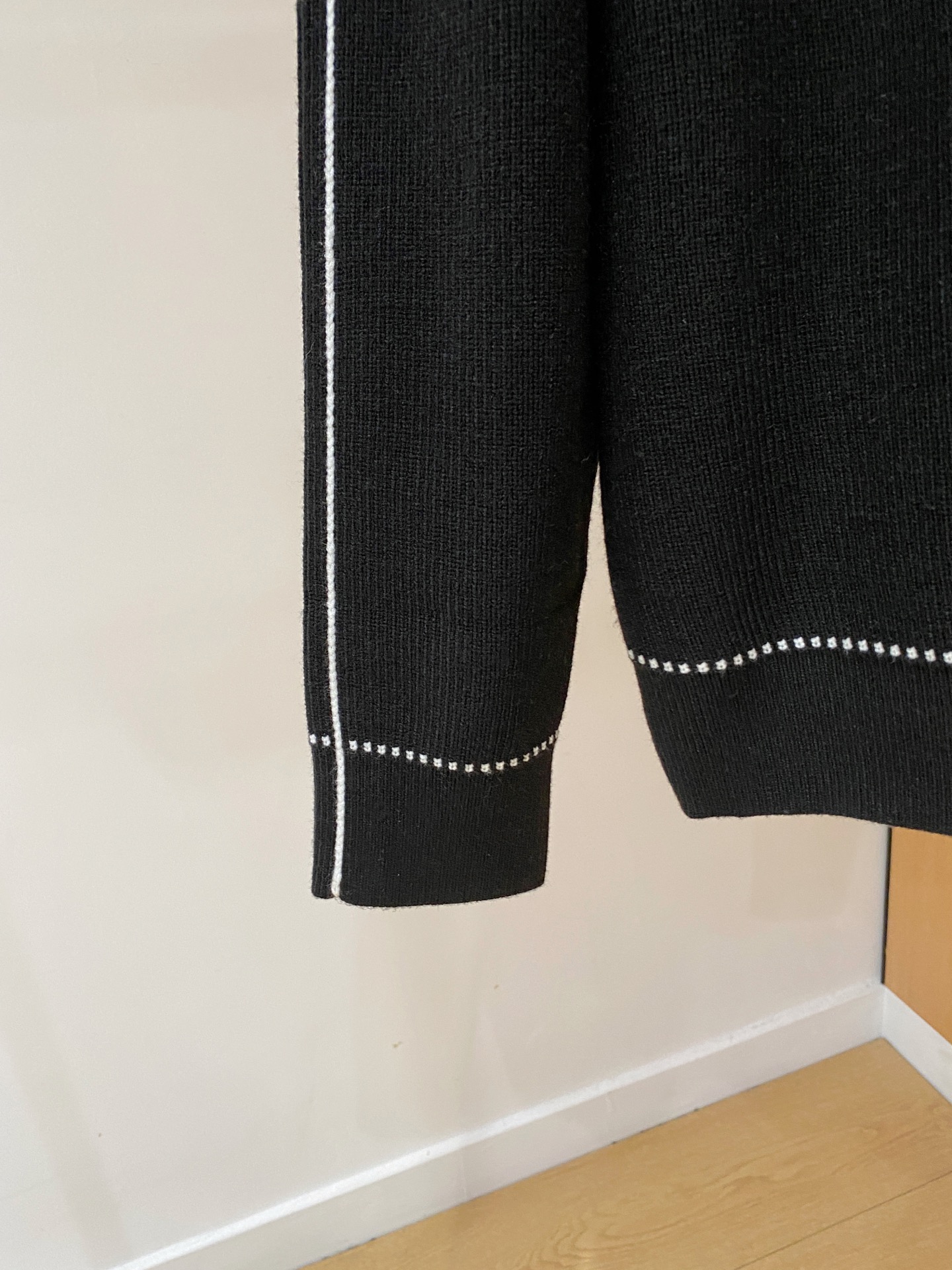 Louis Vuitton Basic Clothing Wool M-l-xl