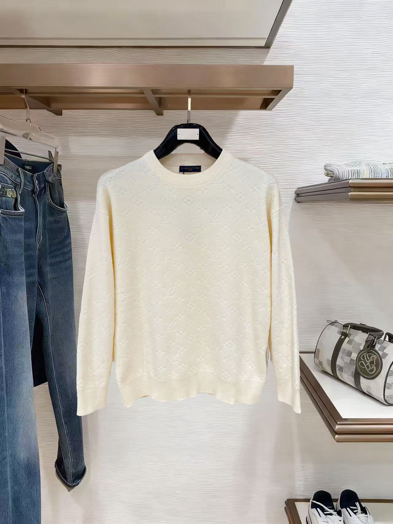 Louis Vuitton Basic Clothing Wool M-l-xl