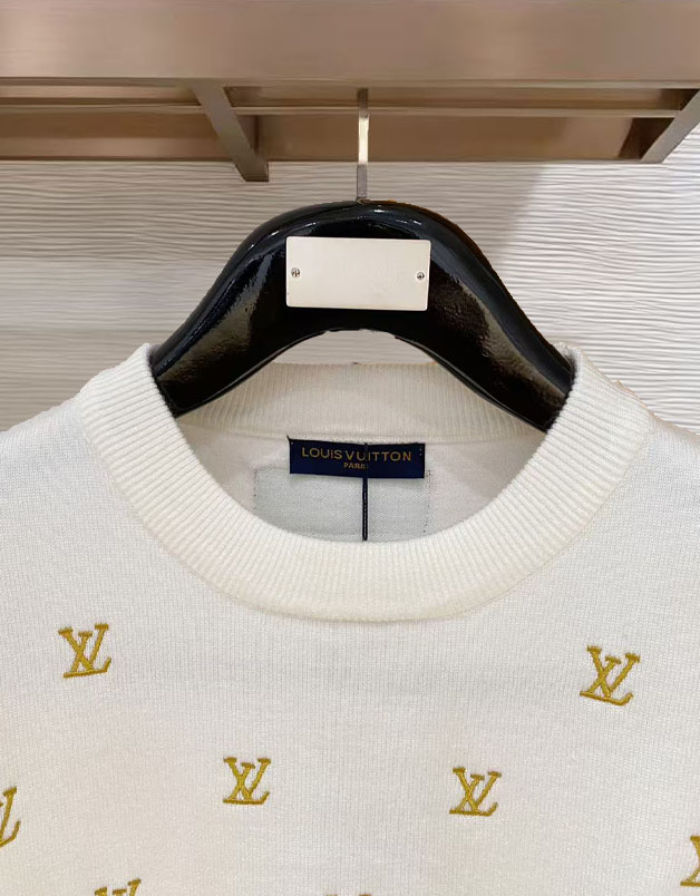 Louis Vuitton Basic Clothing Wool M-l-xl