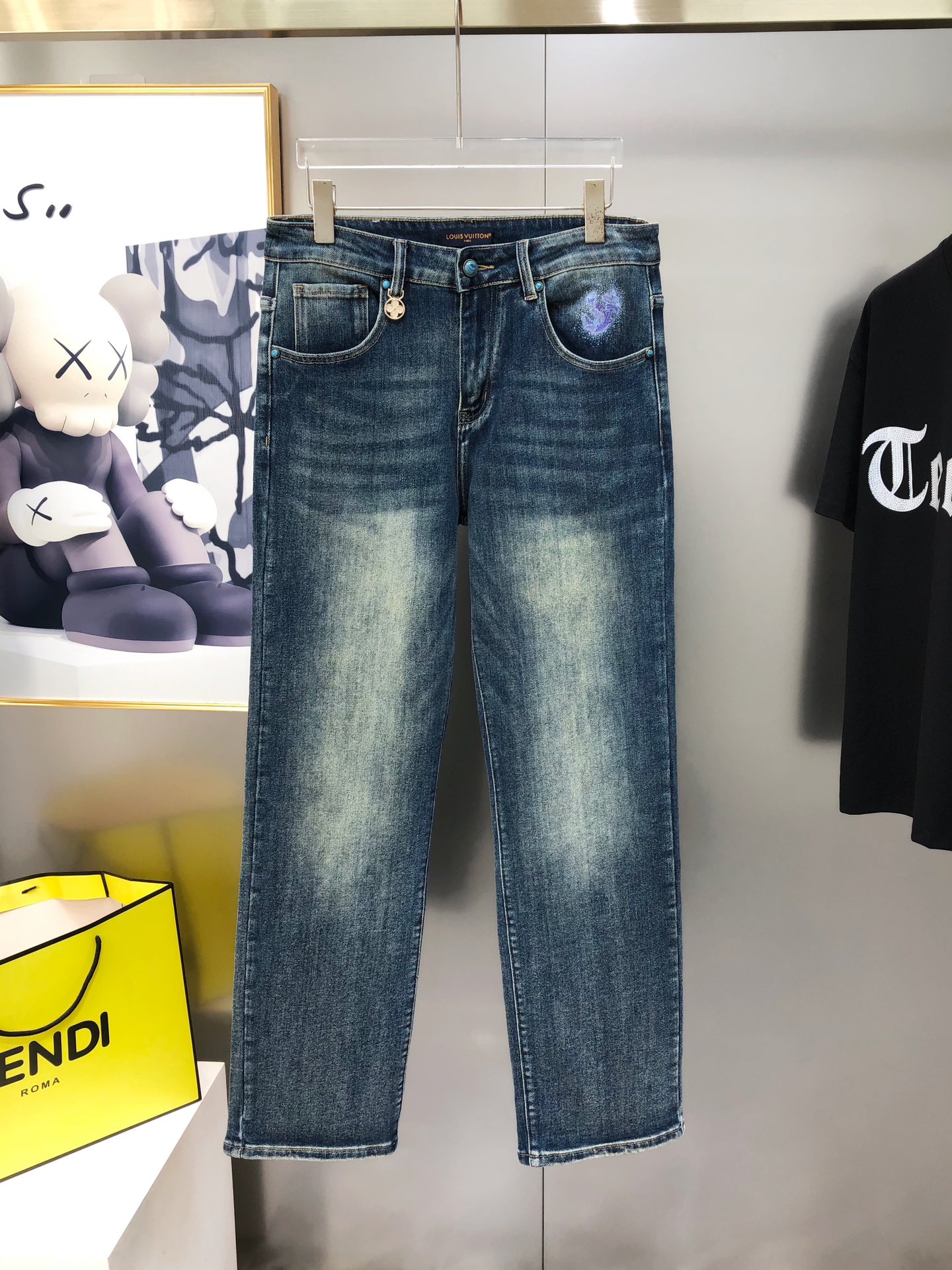 Louis Vuitton Male Jeans Cotton Loose Fit L-38