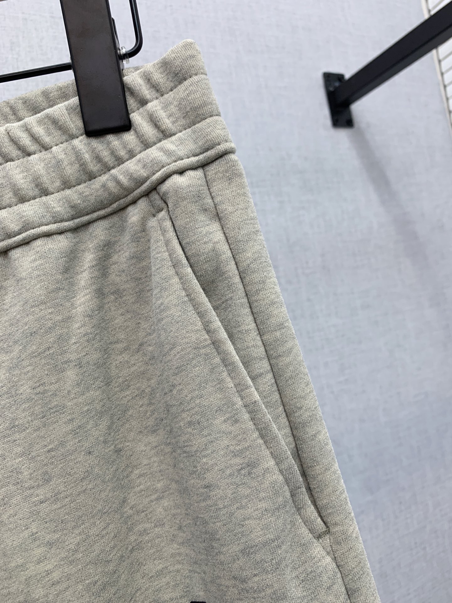 Louis Vuitton Basic Clothing S-l