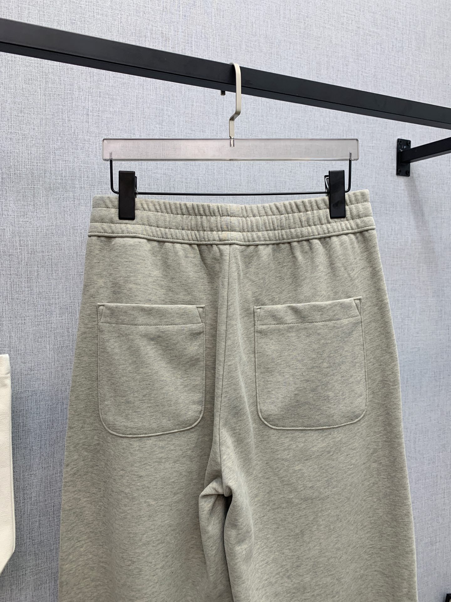 Louis Vuitton Basic Clothing S-l