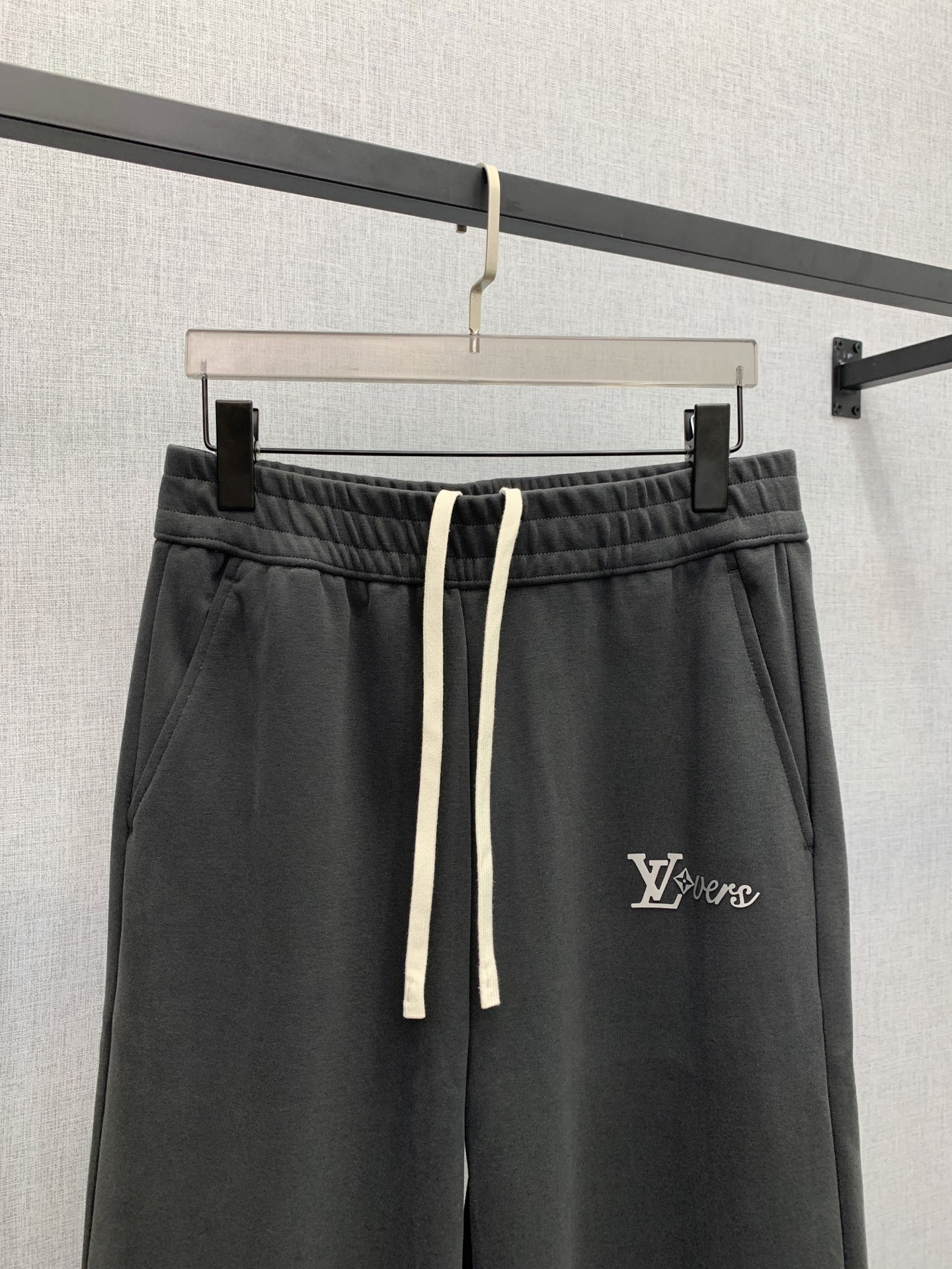 Louis Vuitton Basic Clothing S-l