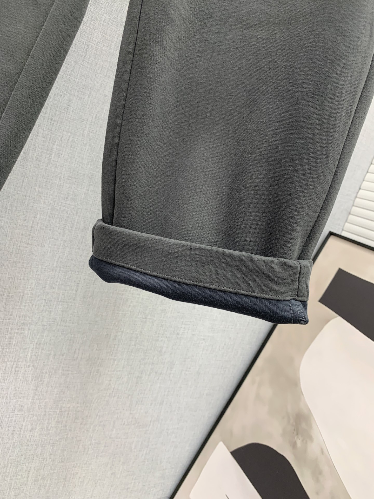 Louis Vuitton Basic Clothing S-l