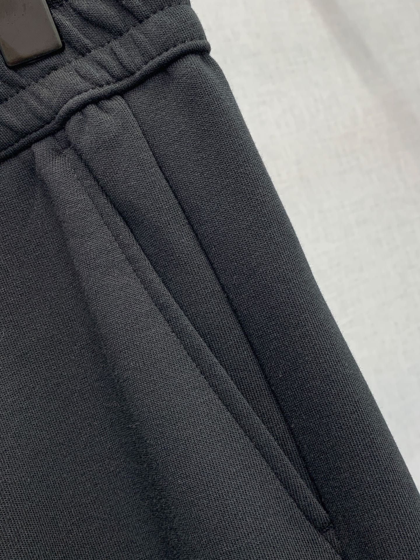 Louis Vuitton Basic Clothing S-l