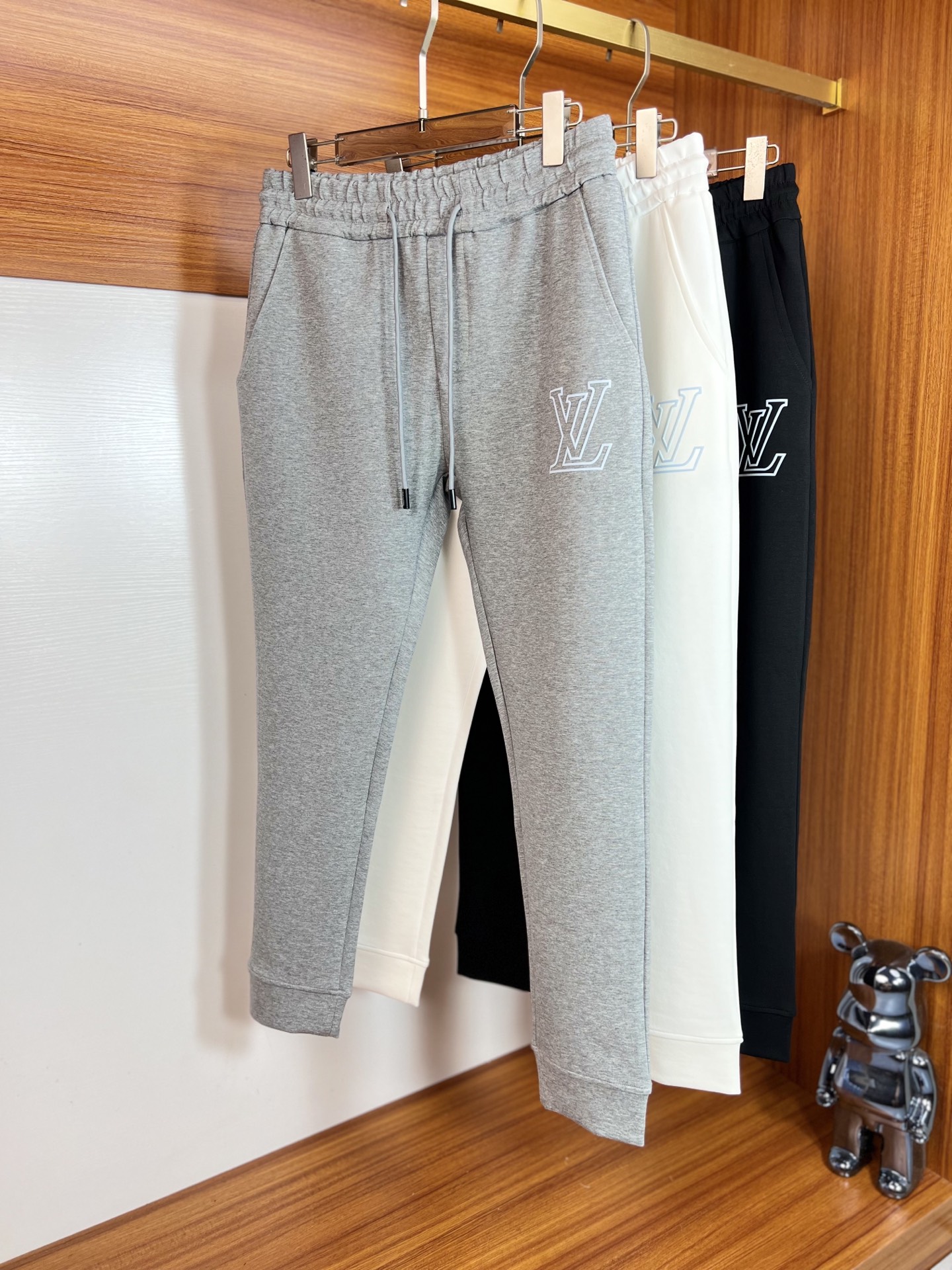 Louis Vuitton Basic Clothing M-l-xxxl-175140