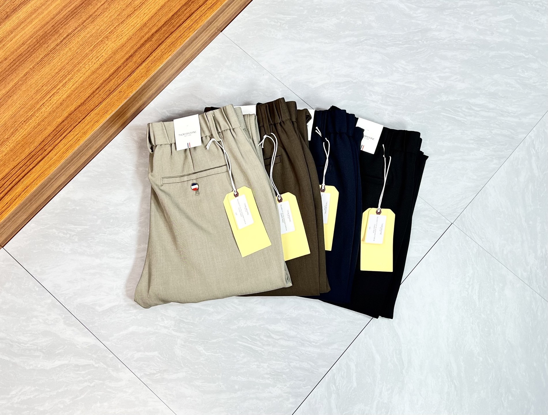 Thom Browne Basic Clothing 175140-32