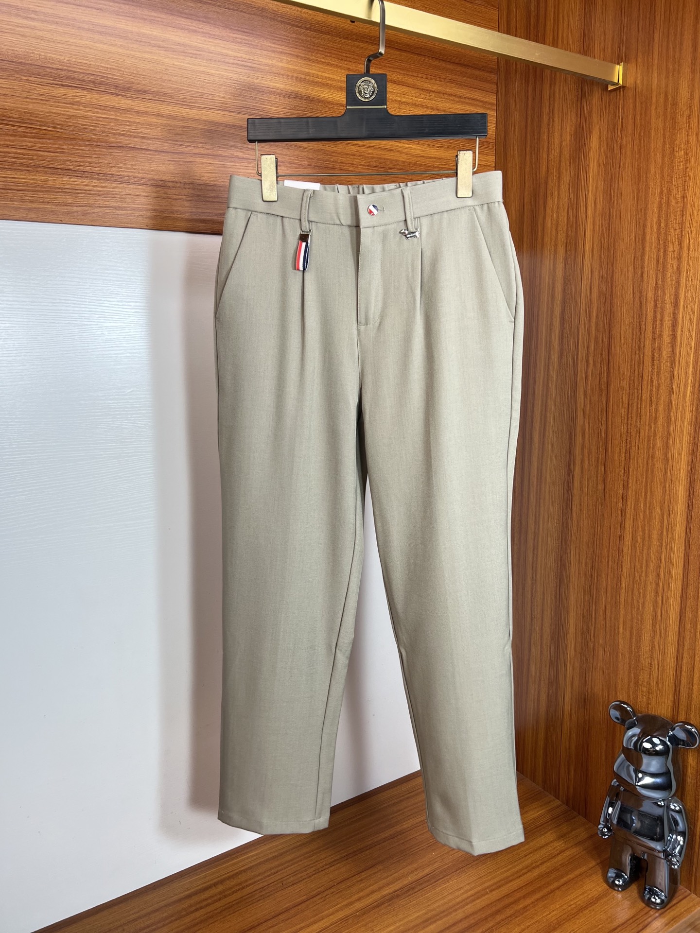 Thom Browne Basic Clothing 175140-32