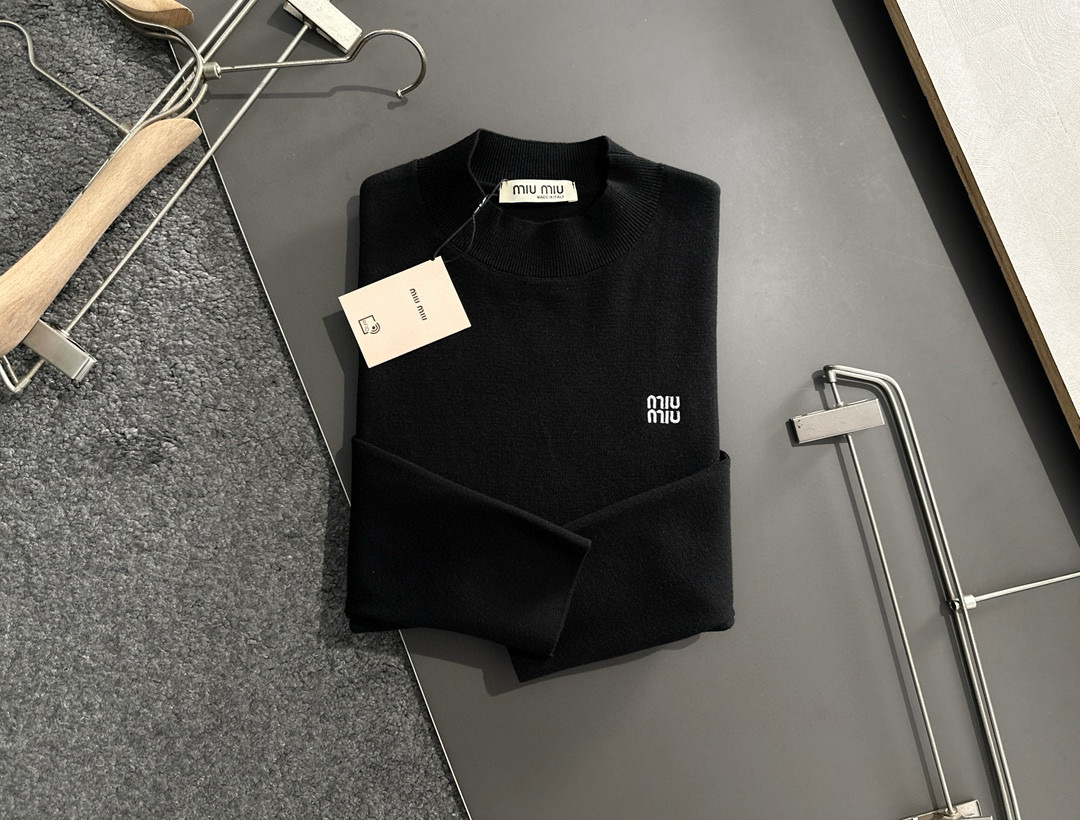 Miu Miu Basic Clothing Wool M-xl