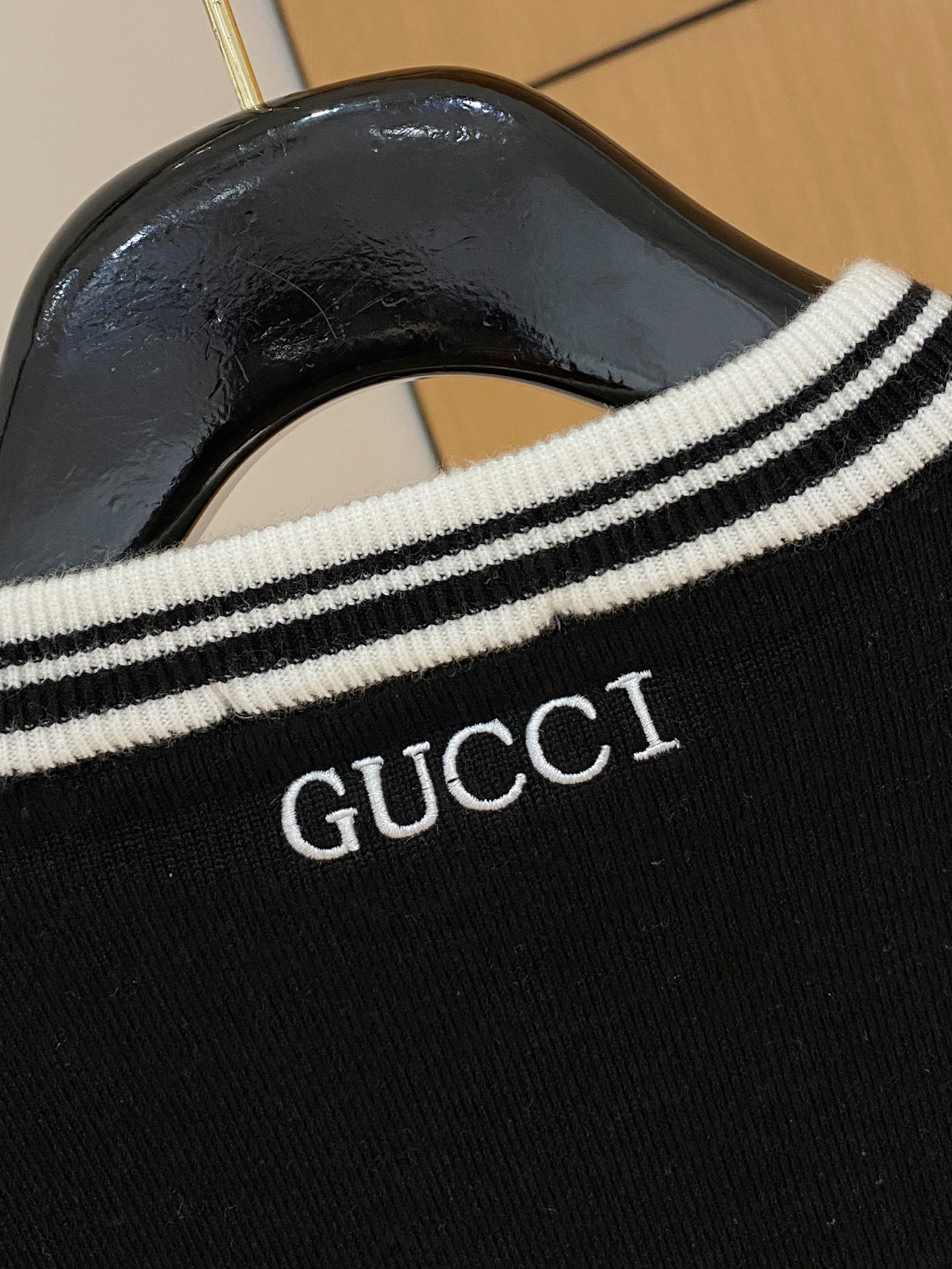 Gucci Basic Clothing Wool M-xl