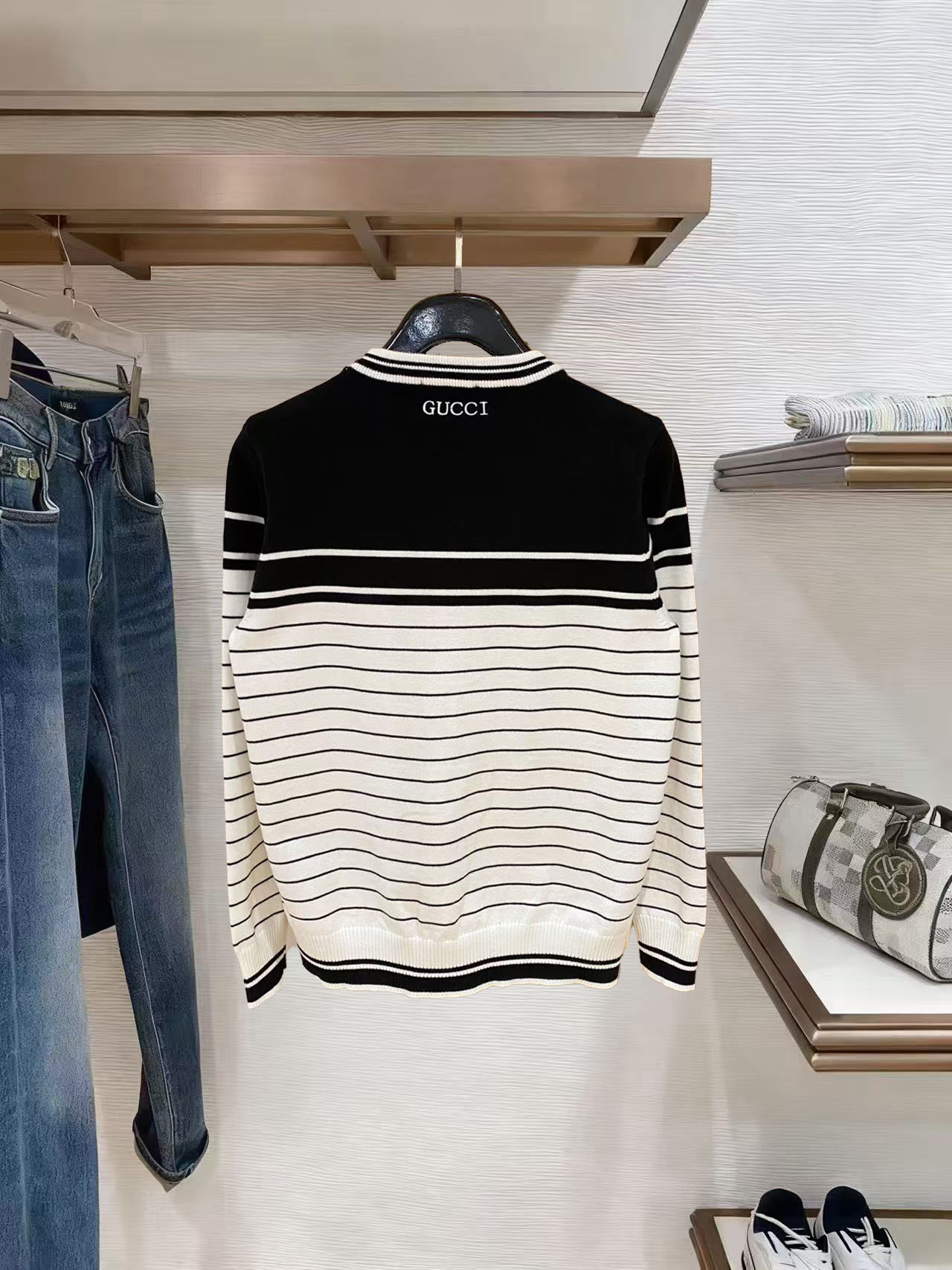 Gucci Basic Clothing Wool M-xl