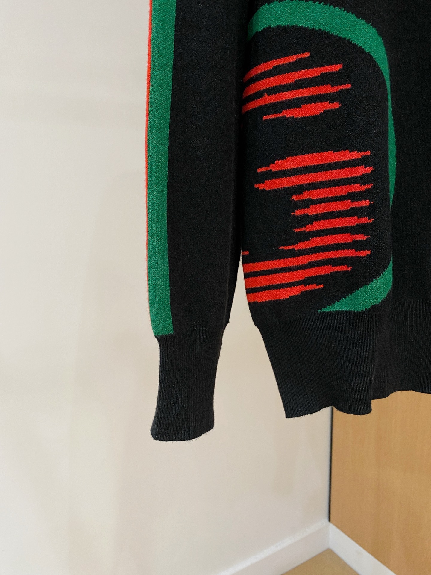 Gucci Basic Clothing Wool M-xl