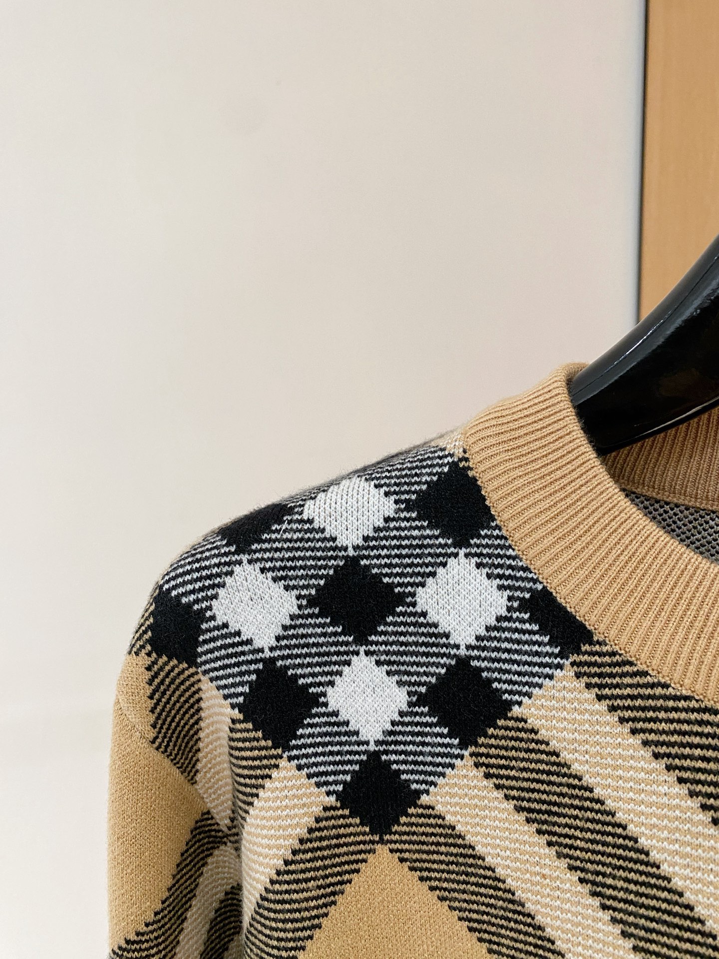 Burberry Basic Clothing Wool M-xl