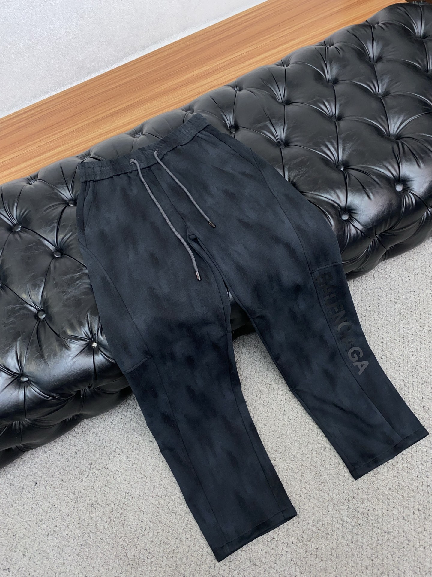 Balenciaga Basic Clothing M-xl