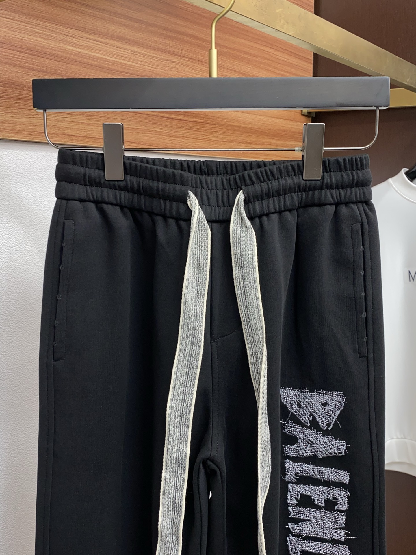 Balenciaga Basic Clothing M-xl