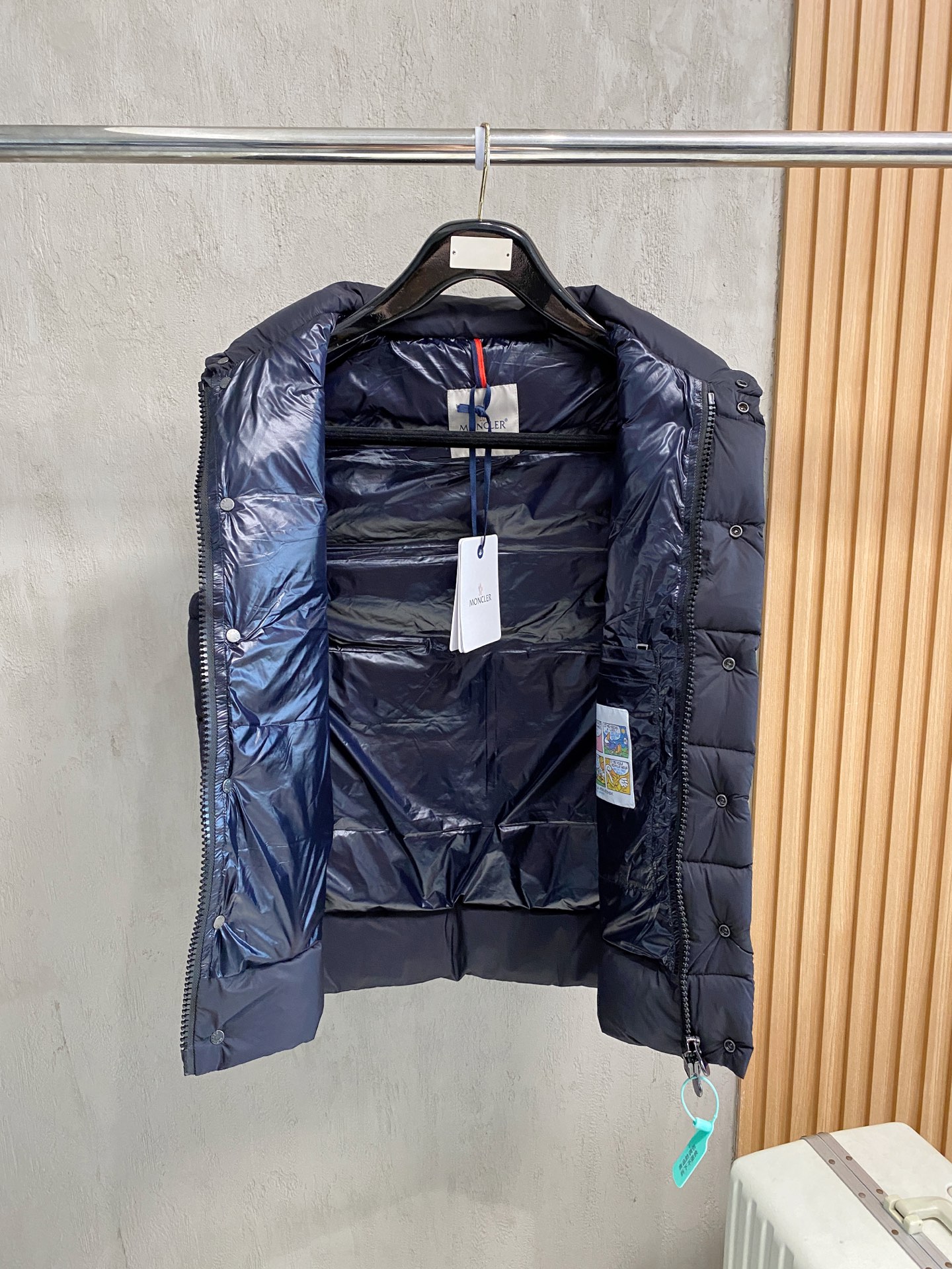 Fendi Male Down Vest White Duck Down Black Loose Fit M-l