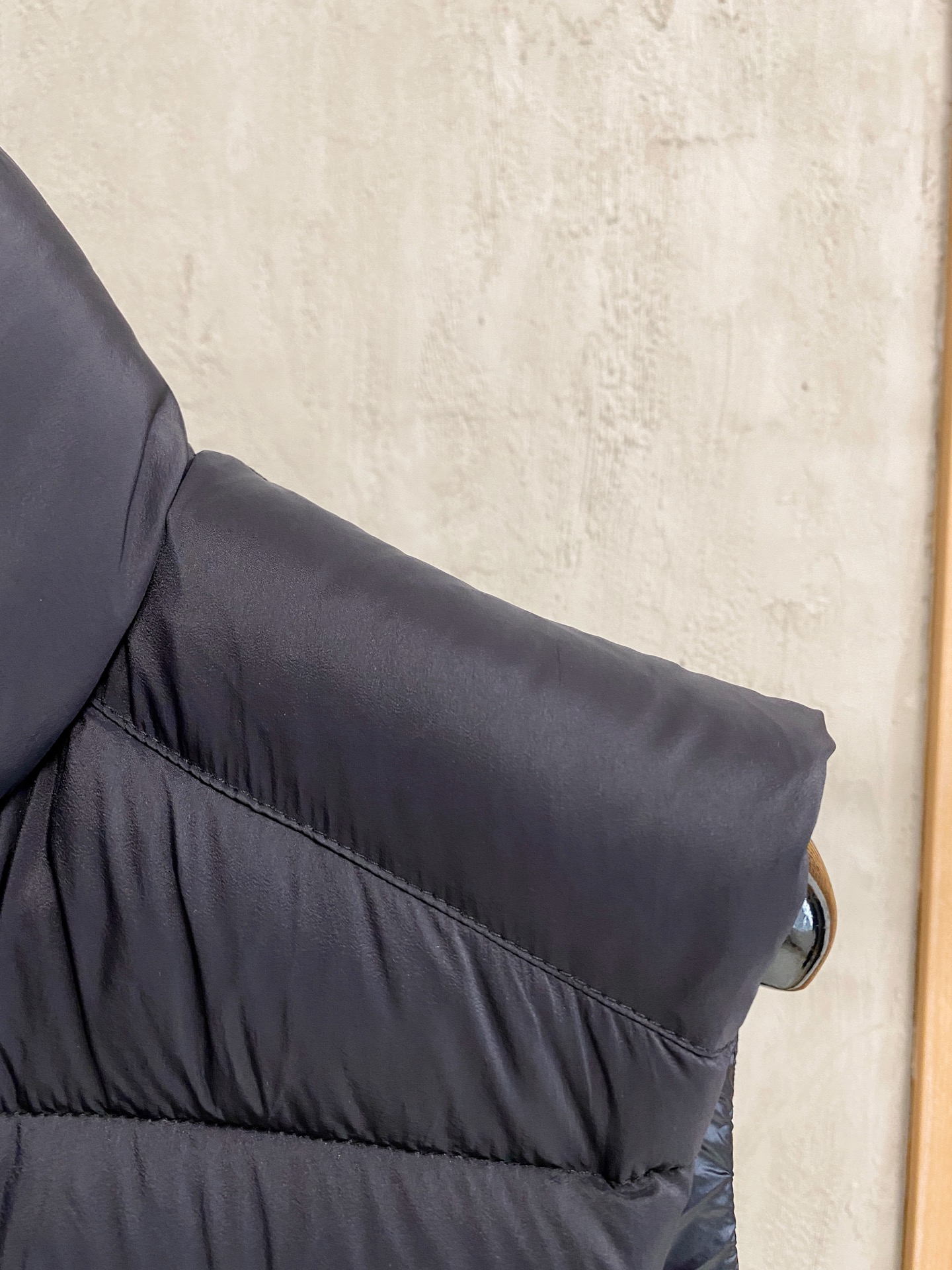 Fendi Male Down Vest White Duck Down Black Loose Fit M-l