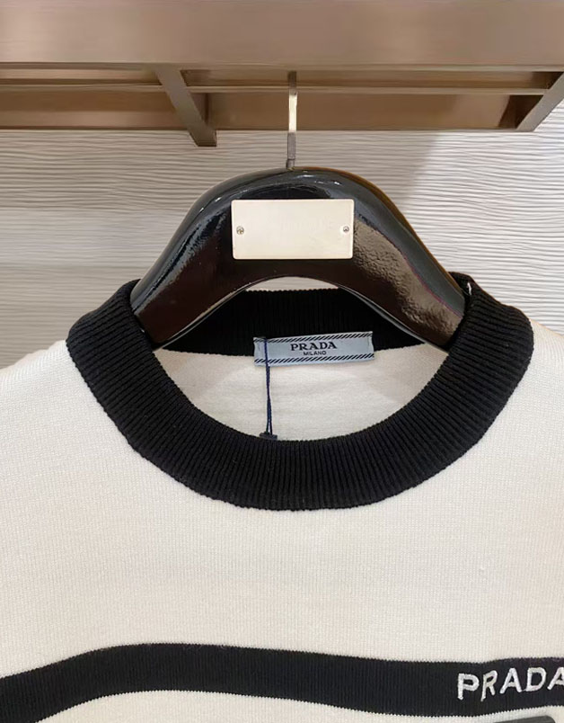 Prada Basic Clothing Wool M-xl