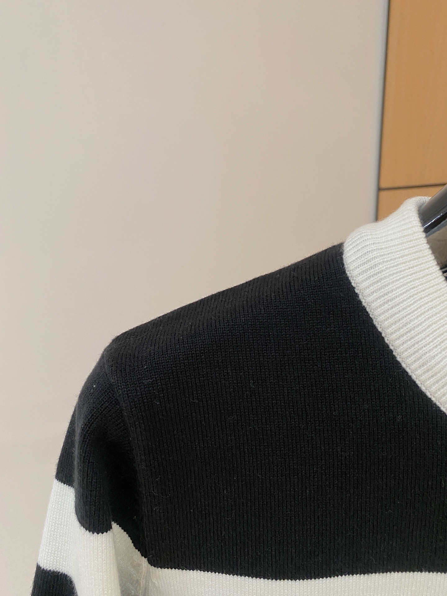 Prada Basic Clothing Wool M-xl