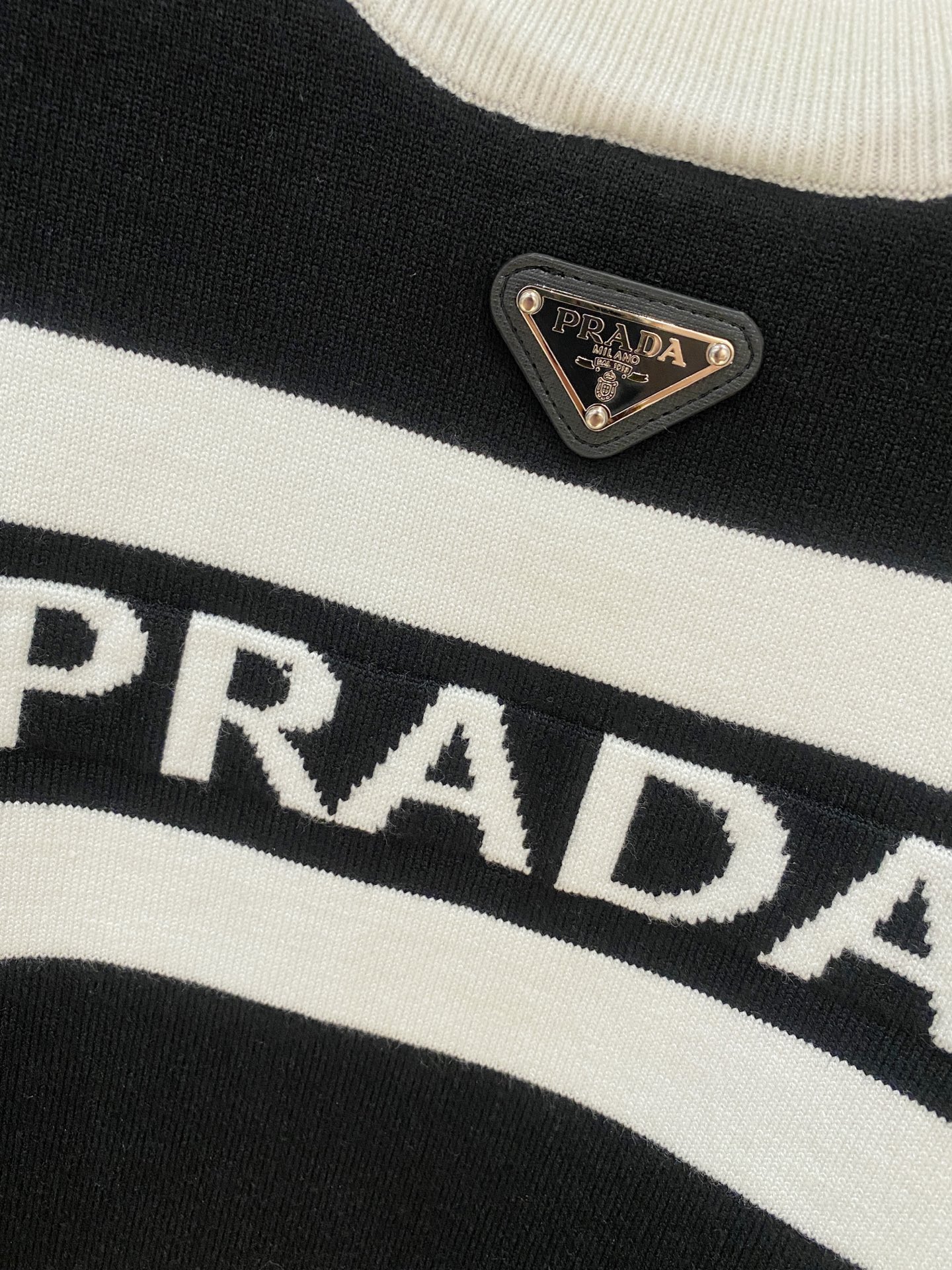 Prada Basic Clothing Wool M-xl