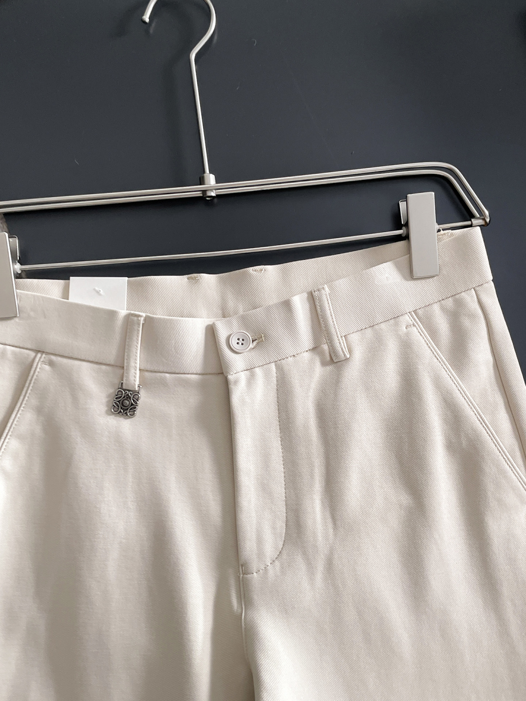 Loewe Basic Clothing