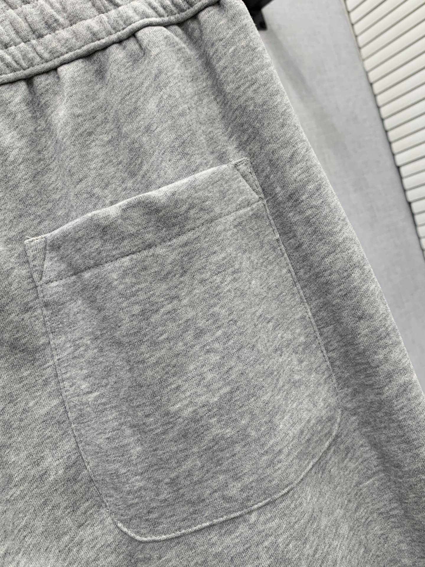 Loewe Basic Clothing S