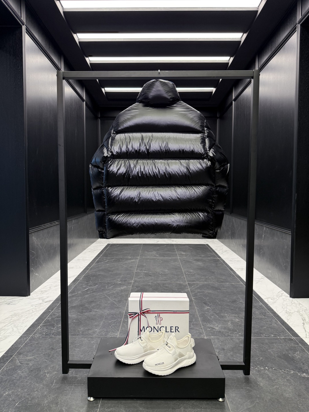 Moncler Male Down Jacket S-m-l