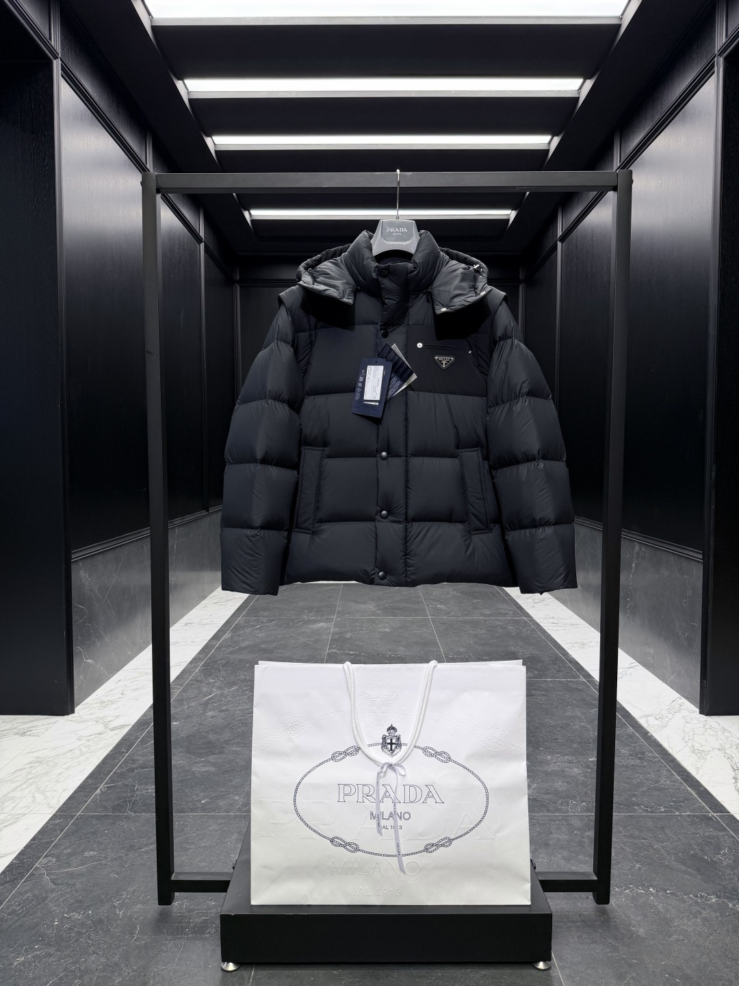 Prada Vest Goose Down Black Hooded S-l