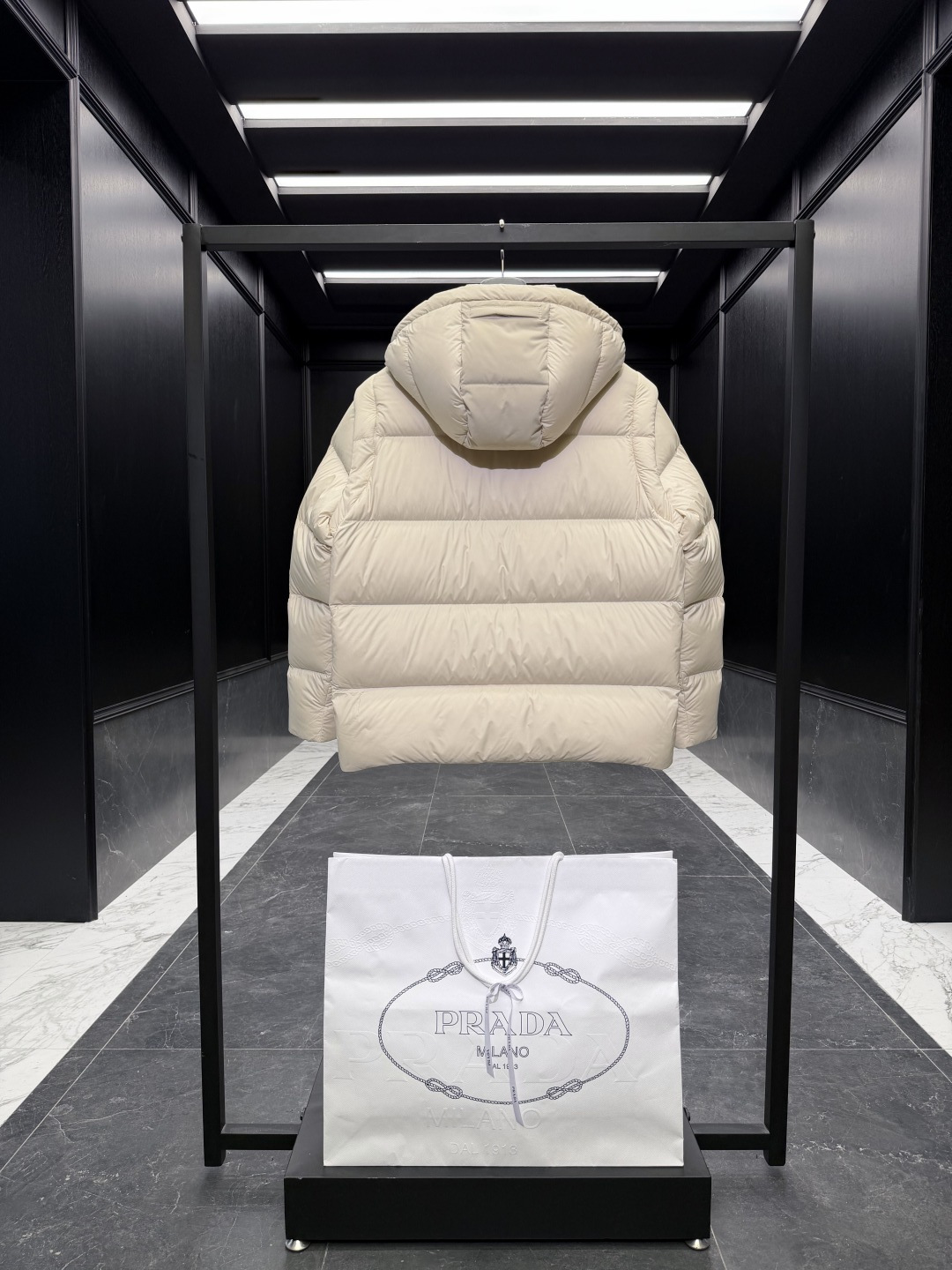 Prada Vest Goose Down Black Hooded S-l