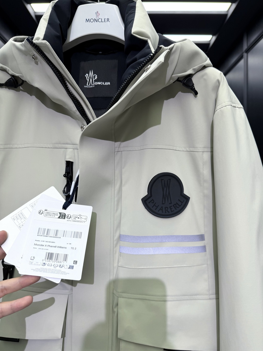 Moncler Female Down Jacket Black S-m-l