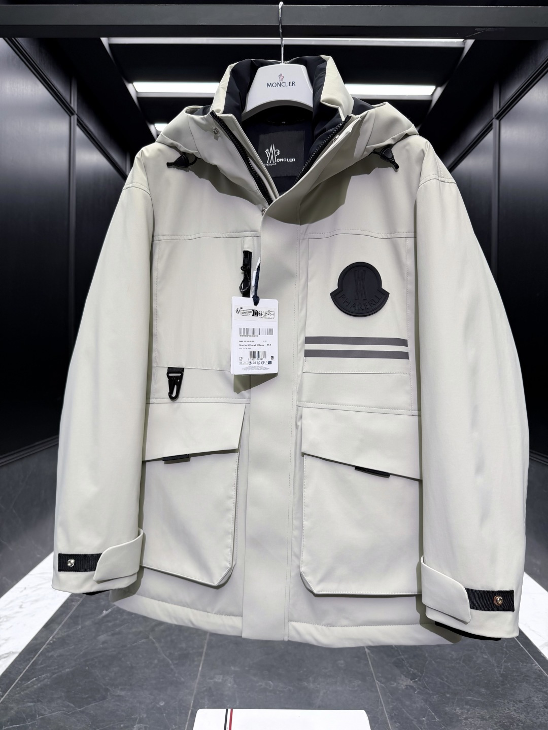 Moncler Female Down Jacket Black S-m-l